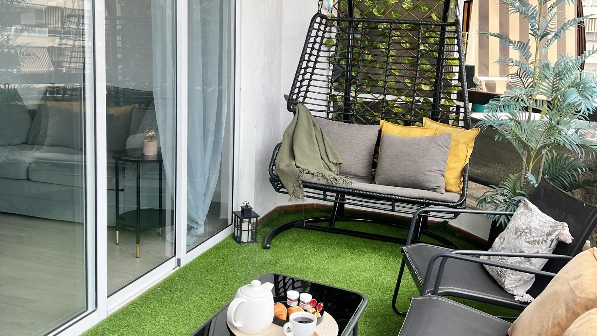 Paulmarie Apartment In Los Cristianos 스페인