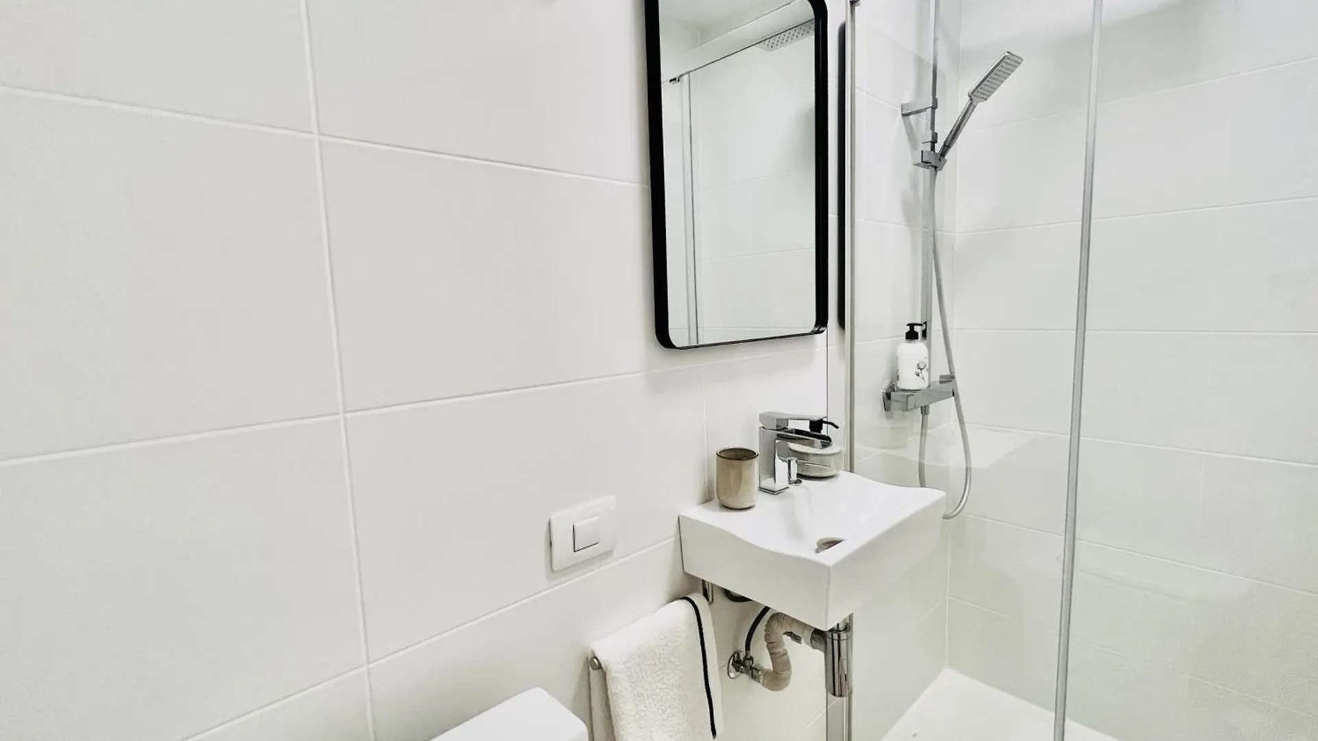 Paulmarie Apartment In Los Cristianos